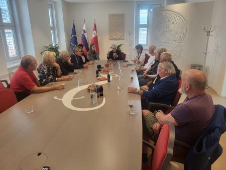 sprejem prostovoljcev _ 1